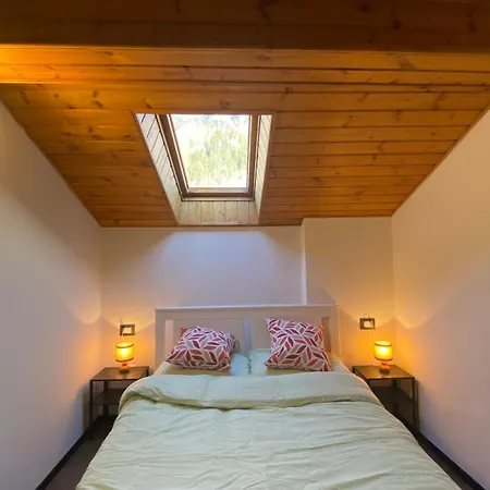 Romantica Mansarda Alpina-ski & Natura Apartment *